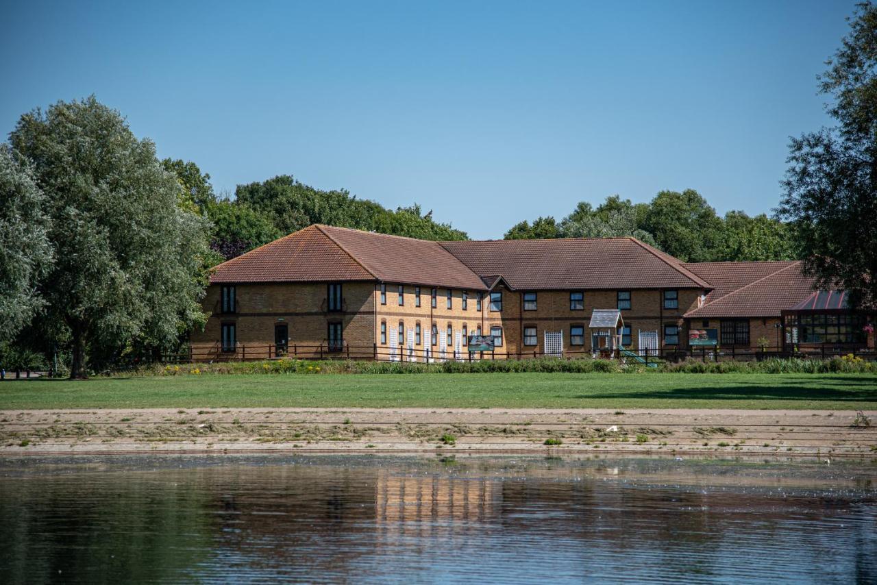 Dragonfly Hotel Peterborough Bagian luar foto