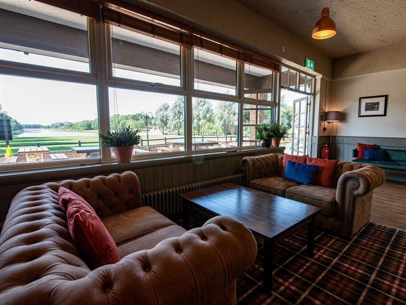 Dragonfly Hotel Peterborough Bagian luar foto