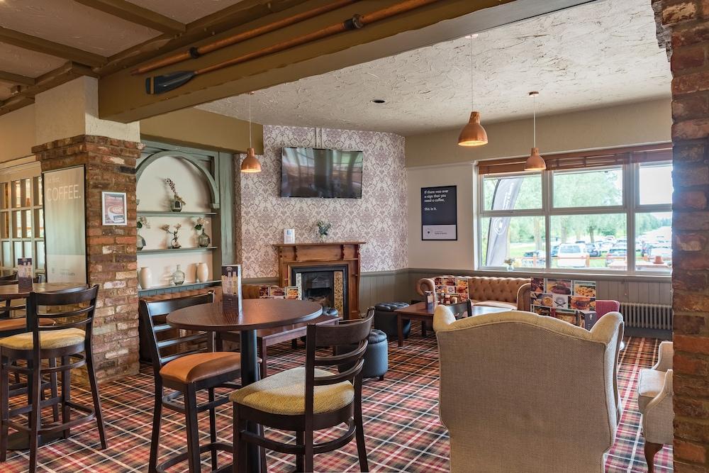Dragonfly Hotel Peterborough Bagian luar foto