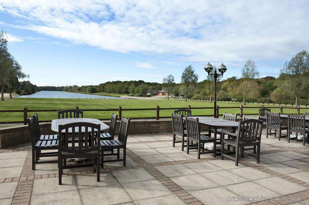 Dragonfly Hotel Peterborough Bagian luar foto
