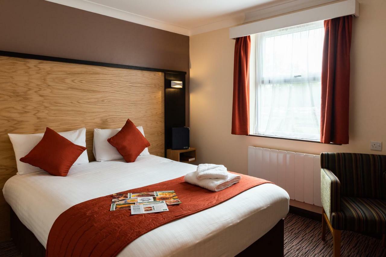 Dragonfly Hotel Peterborough Bagian luar foto
